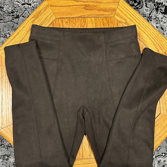 *SPANX* Dk. Brown Velvet Leggings Size Large - Picture 4 of 6